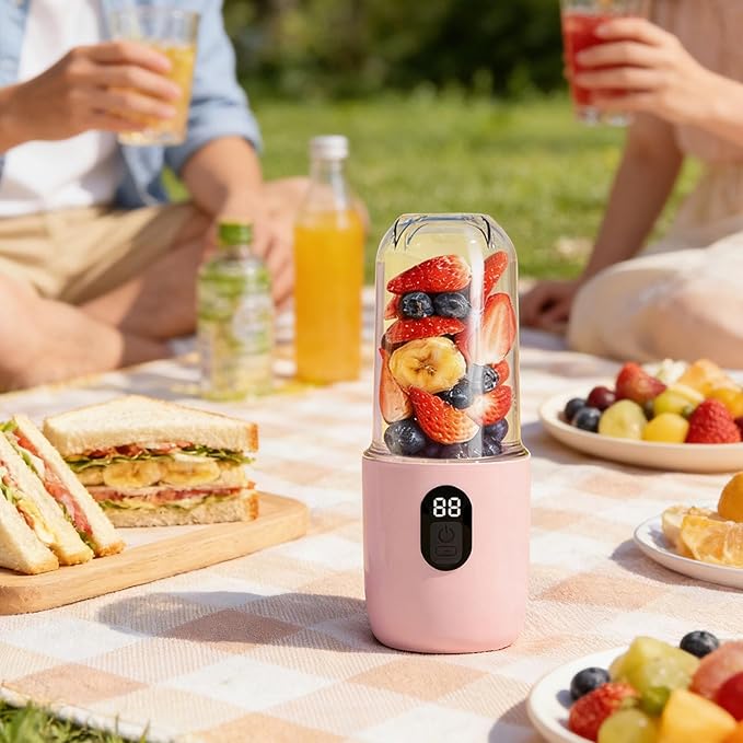 Portable Blender 500ml USB Rechargeable Personal Blender with 16 Blades Stainless Steel Cutter and 20800 RPM Motor for Travel Office Kitchen