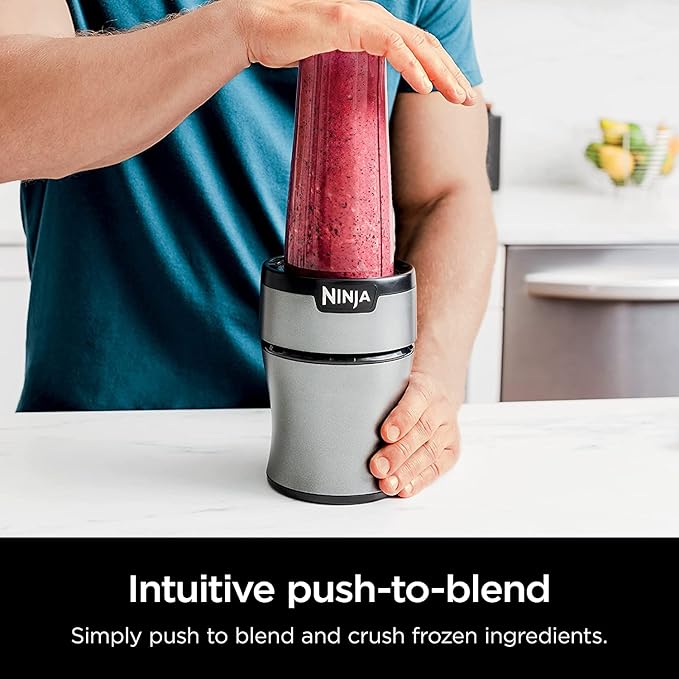 Ninja BN300 Nutri-Blender 900-Peak-Watt Personal Blender 2 Dishwasher-Safe To-Go Cups (Renewed)