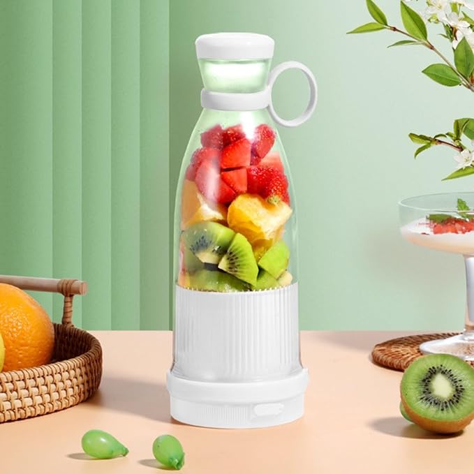 Portable juicing Cup with Four Blade juicer 401ml Large Capacity 30W Power USB Charging juicing Stirring and Milkshake Making. Comes with a Cup Design