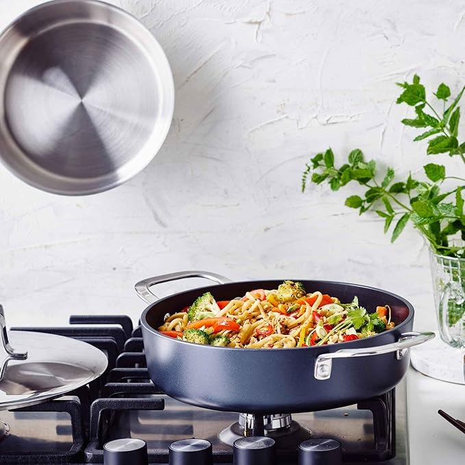 Alva Maestro 3.5-Qt Nonstick Ceramic Sauté Pan with Lid – Black | No PTFE PFOA or PFAS | Induction &amp Oven Safe | Even-Heating Easy-Clean Everyday Pan for Searing &amp One-Pan Meals