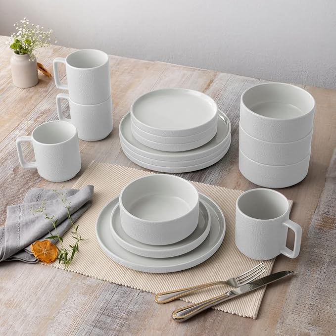 Noritake ColorTex Stone White 16-Piece Dinnerware Set Service for 4