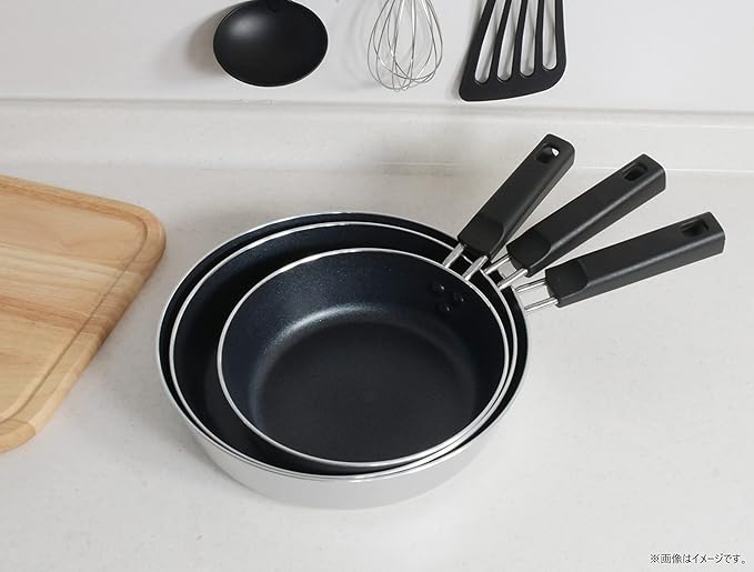 Pearl Metal Chiino HB-6554 Frying Pan 7.1 inches (18 cm) Induction Compatible Compatible with All Heat Sources Fluorine Treatment Cino