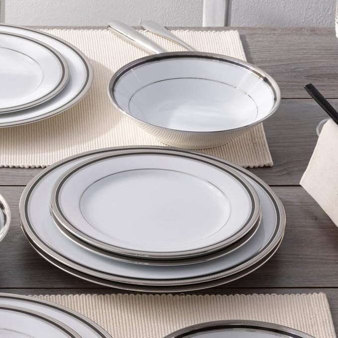 Noritake Austin Platinum 12-Piece Dinnerware Set Service for 4