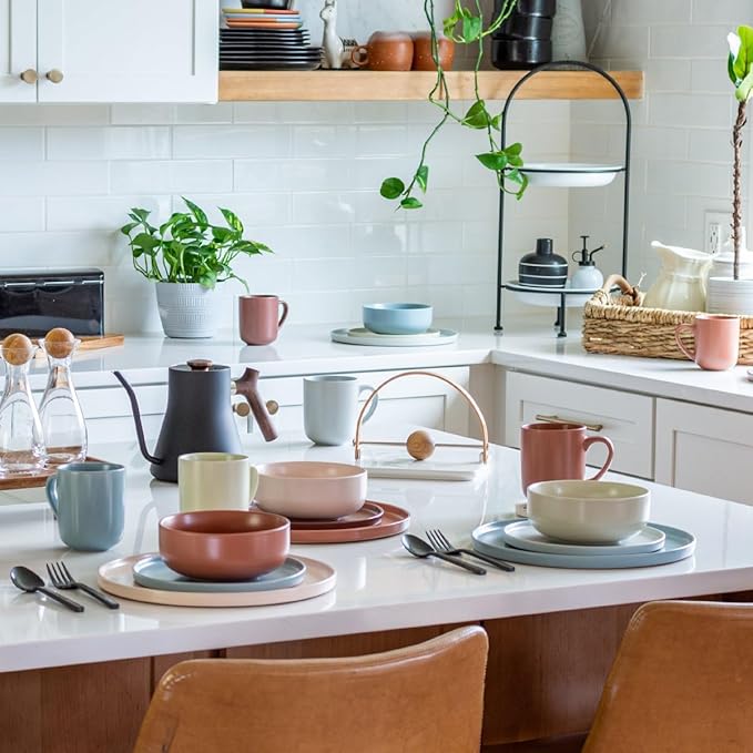 Everything Kitchens Modern Flat 12-Piece Dinnerware Set | Soft Pink