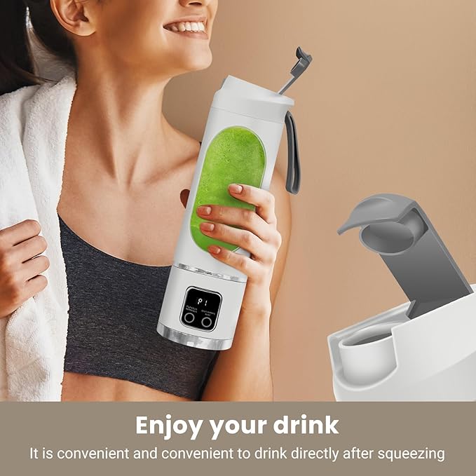 Portable Blender Personal Electric USB500ML Portable juicer Shakes and Smoothies BlenderSmall BlendersMixingCompact、Convenient and Versatile (White)