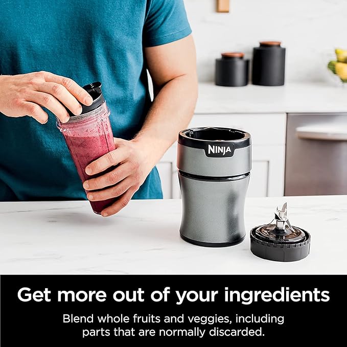 Ninja BN300 Nutri-Blender 900-Peak-Watt Personal Blender 2 Dishwasher-Safe To-Go Cups (Renewed)