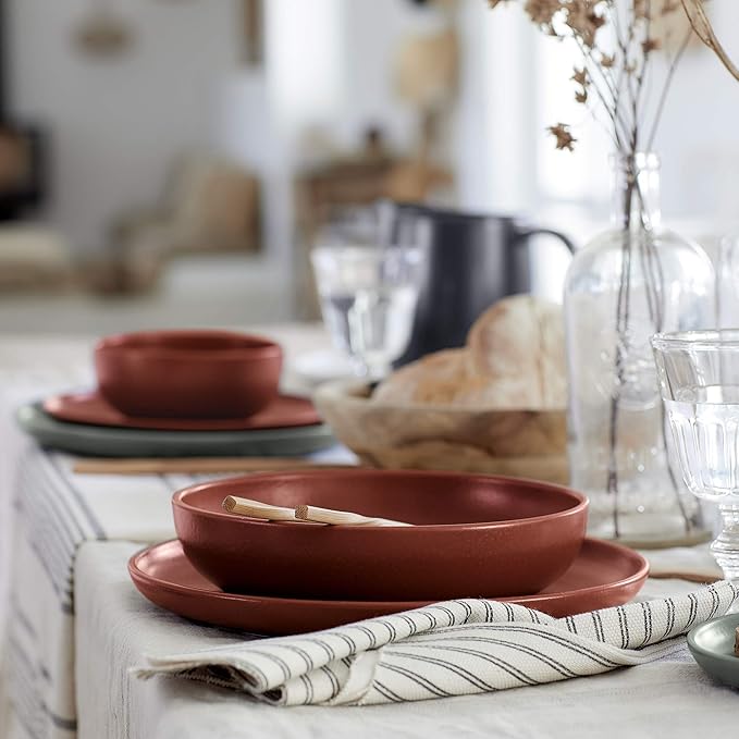 Casafina Ceramic Stoneware 18-Piece Place Setting Service for 6 with Pasta Bowls - Pacifica Collection Cayenne | Microwave &amp Dishwasher Safe Dinnerware Set | Food Safe Restaurant Quality Tablewar