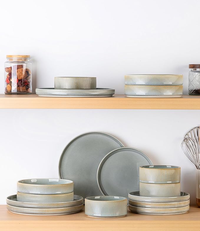 TheTerra Ceramic Dinnerware Sets for 4 12 Pieces Porcelain Lightweight Plates and Bowls Sets Scratch Resistant Dish Set Oven &amp Microwave &amp Dishwasher Safe Desert Sage