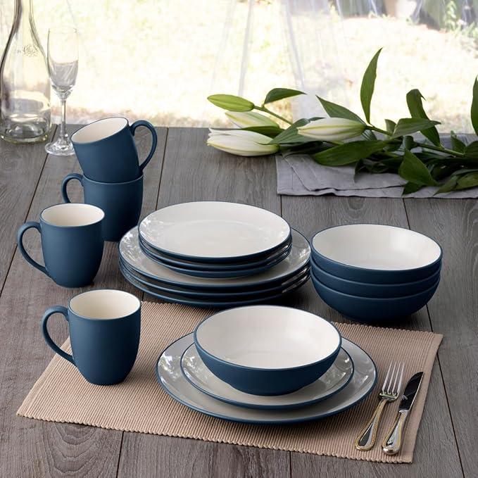 Noritake Colorwave Blue 16-Piece Coupe Set Service for 4 in Blue