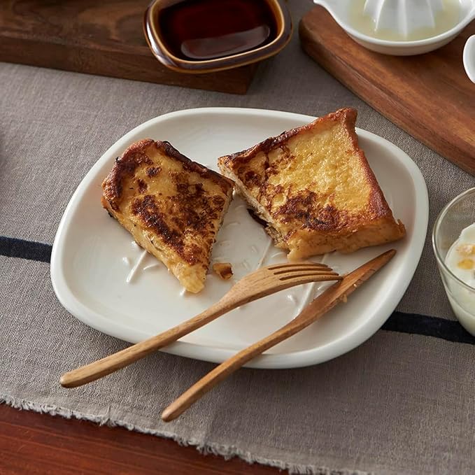 Mino Ware 58-126-231 Miyama Gift Set Dinnerware Set Plate Bread Plate 7.1 x 7.1 inches (18 cm) Pair of 2 Branch Pattern (Ivory Glaze x 1 each) Crust Crust Wedding Gift Housewarming Gift Made