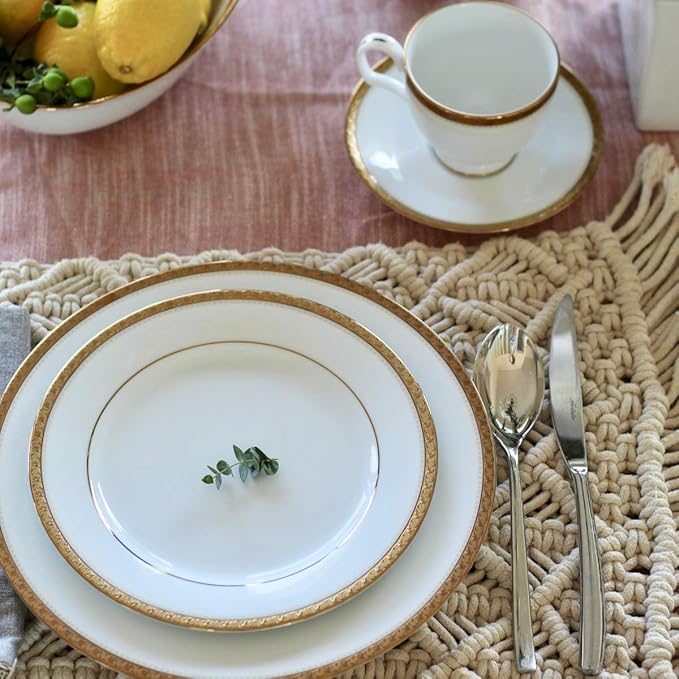 Noritake Charlotta Gold 60-Piece Value Set Service for 12 in White