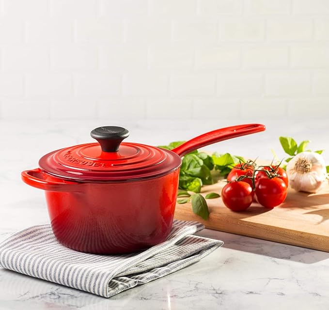 Le Creuset 5 Piece Enameled Cast-Iron SS Knob Condo Cookware Set (Cerise)