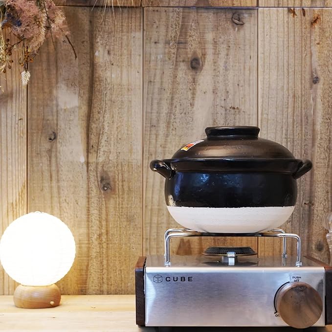 Banko-Yaki Fluffy Rice Pot Earthenware Rice Cooker with inner lid Measuring Cup and Paddle Traditional Japanese Donabe for Evenly Cooked Rice Mixed Rice and Porridge (2-Gou/Serves 2 to 3 people)