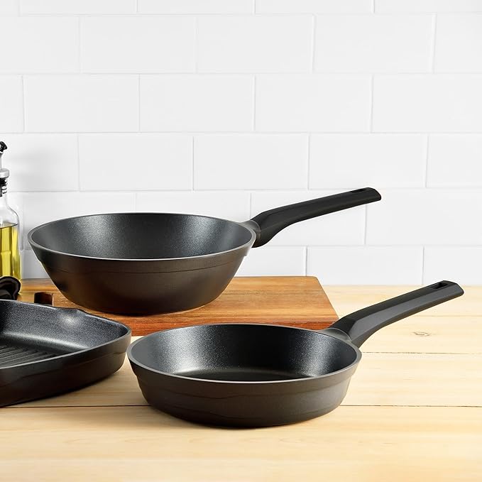 5pc Ø16Ø20Ø24 Cookware Set with Lids + Set of Frying Pans Ø20Ø24Ø28Ø30 Cast Aluminium San Ignacio