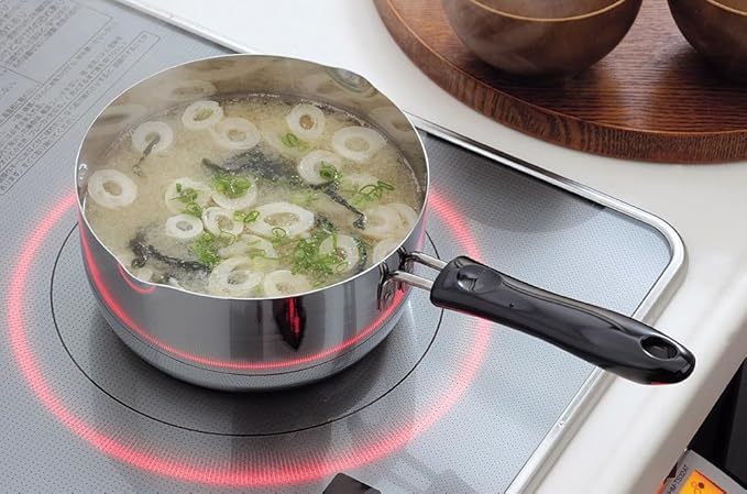 Shimomura Planning 37542 One-Handed Pot 6.3 inches (16 cm) Graduated (Made in Japan) Direct Fire Induction Compatible Includes Pourer Scale Included Mirror Finish Multi-Purpose Yukihira Pot
