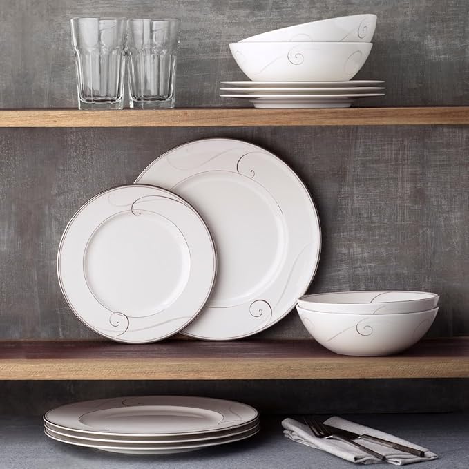 Noritake Platinum Wave 12-Piece Set in White Large