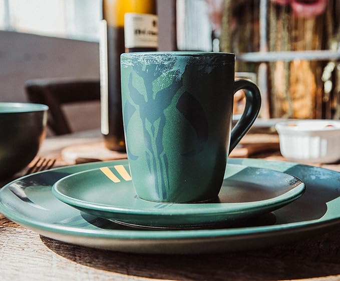 Star Wars Boba Fett Mandalorian Dinnerware Dining Set | Official Star Wars Collectible Stoneware Display | Includes Plates Bowl And Mug | 4-Piece Set
