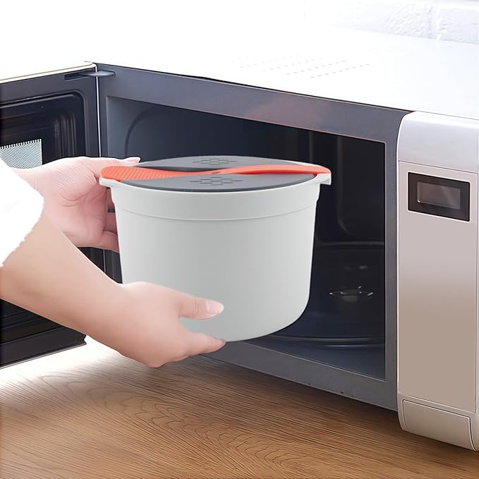 Microwave Rice Cooker Steamer Pot with Strainer 18x18x13cm PP Container for Rice Pasta Vegetables Dishwasher Safe Portable for Travel and Office Green
