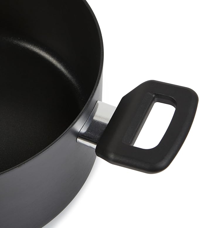 Amazon Basics Stackable Ceramic Non-Stick Cookware Pots and Pans Set 10-Piece Space Saving