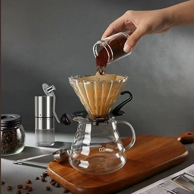 Pour Over Coffee Maker20 oz Borosilicate Glass Coffee Carafe Plastic Collar Coffee Maker Carafe 600 ml Clearfor Home Café Restaurant and Camping