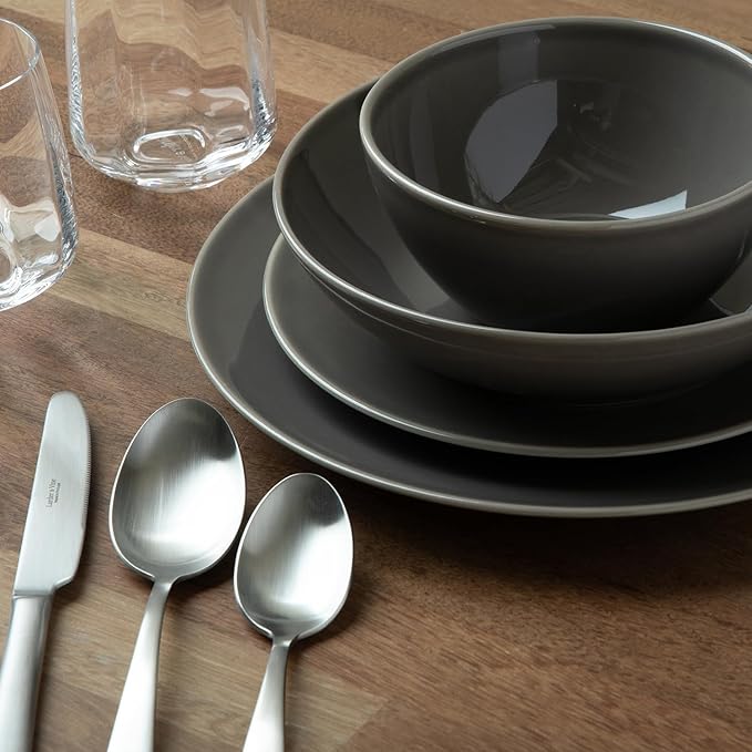 Larder &amp Vine Ceramic Stoneware Dinnerware 16-Piece Set 4 Place Settings (French Gray)