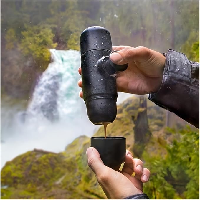 Portable Espresso Coffee Maker - 140ml Hand Press Manual Coffee Machine for Travel &amp Outdoor Use - Ideal Gift for Coffee Lovers