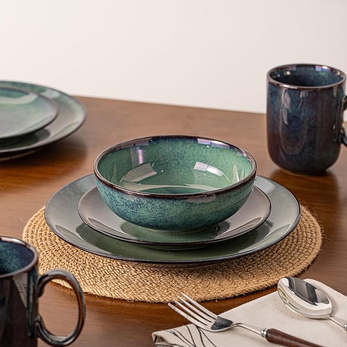 8 Piece Dinnerware Sets for 2 Scratch Resistantmicrowave oven and Dishwasher Safe Plates and Bowls Sets Ceramic Dish Set Bowl and Plate Set -Kiln turns foggy green