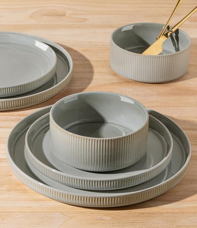 TheTerra Ceramic Dinnerware Sets for 6 18 Pieces Porcelain Lightweight Plates and Bowls Sets Scratch Resistant Dish Set Oven &amp Microwave &amp Dishwasher Safe Desert Sage
