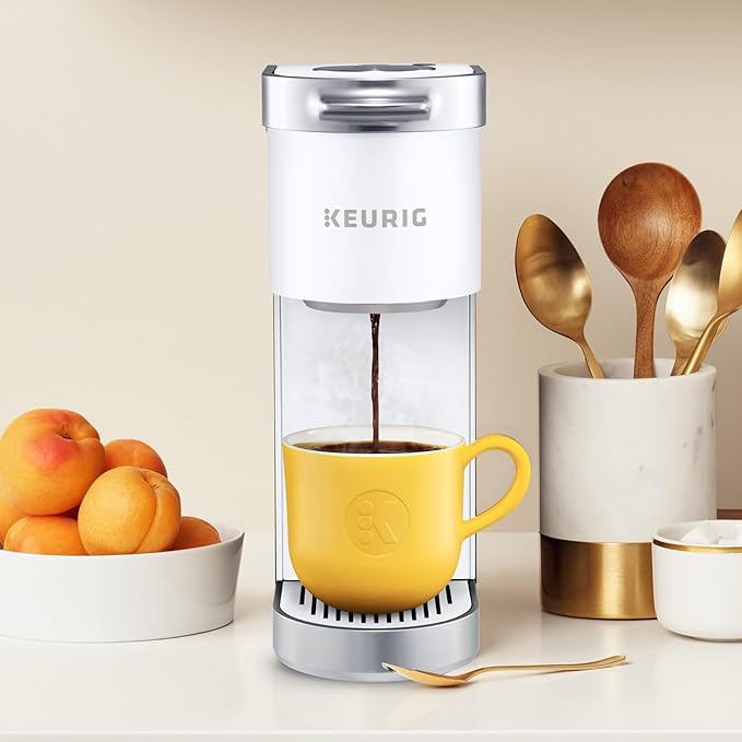 Keurig K-Mini Plus Single Serve K-Cup Pod Coffee Maker with 6 to 12oz Brew Size Stores up to 9 K-Cup Pods Travel Mug Friendly Matte White