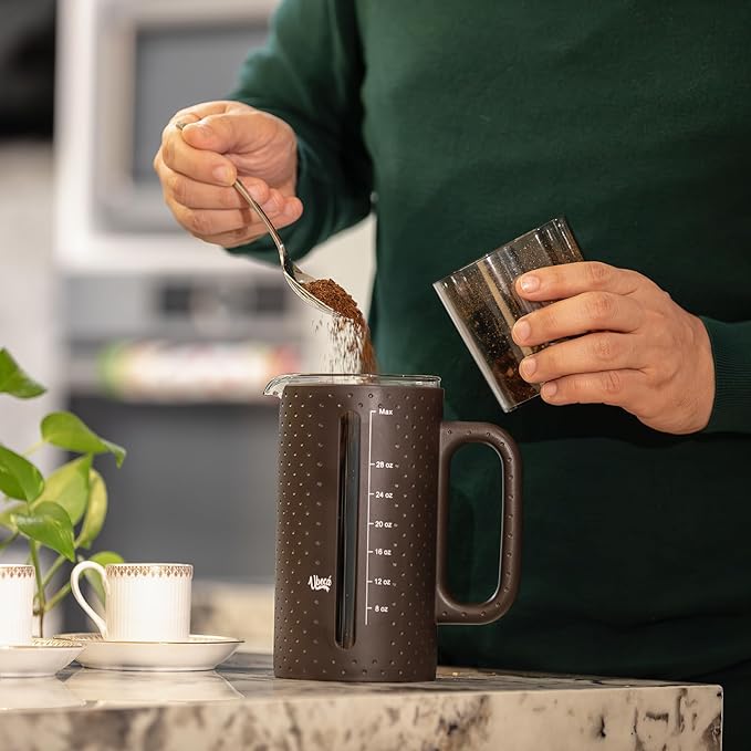French press (Brown)
