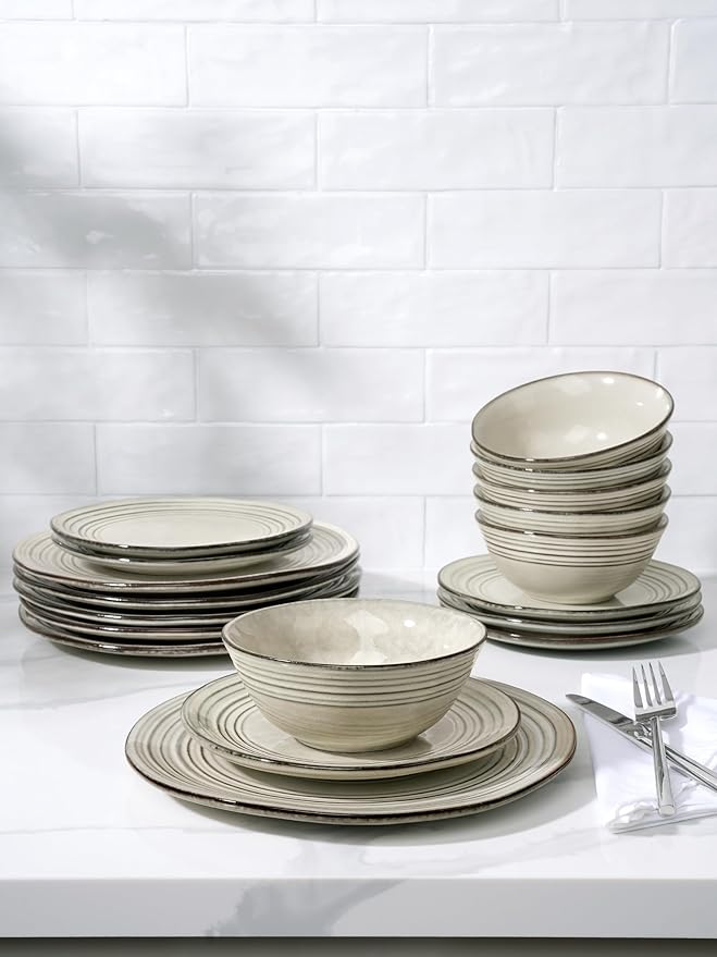 Famiware Plates and Bowls Sets 24-Piece Stoneware Dinnerware Sets Dishes Set for 8 Hand-made Reactive Glaze Dish Set Twilight Series Terre-verte