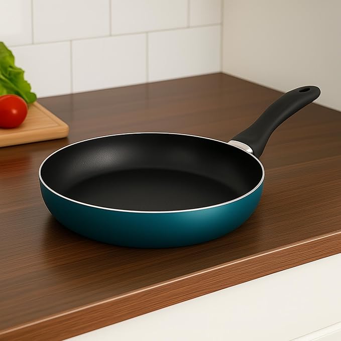Well Home Set of 4 Pans Diameter 16 Diameter 20 Diameter 24 Diameter 28 cm Made of Pressed Aluminium in Black