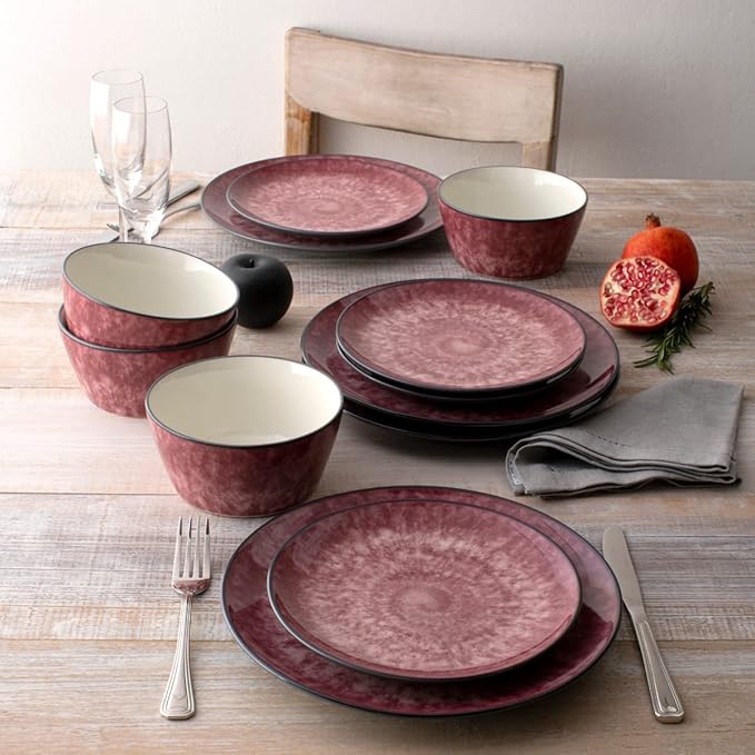 Noritake ColorKraft Essence Garnet 12-Piece Set in Red