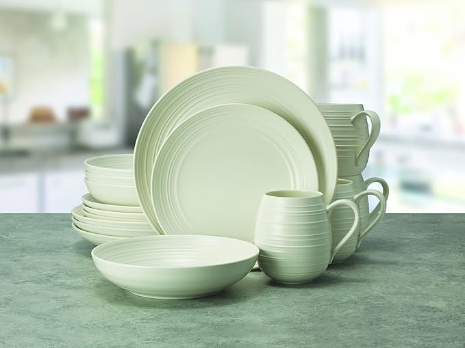 Mikasa Swirl Coupe 16 Piece Dinnerware Set Service For 4 White