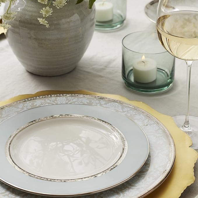 Lenox Dinnerware Set Westmore 5-Piece Place Setting Set Service for 1 Bone China Dinnerware Dishwasher And Microwave Safe Plate Saucer and Teacup Kitchen and Dining (White/Blue 5 Piece)