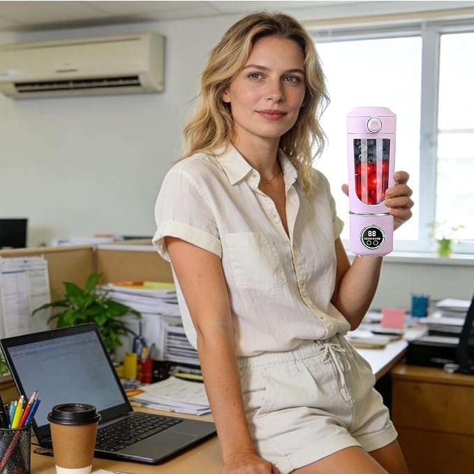 Rechargeable Blender Cup - 700ml Cordless USB Mixer Fruit Juicer with Powerful Motor Personal Accessory Lightweight Design Kitchen Gear Convenient Use Blending Option for Gym