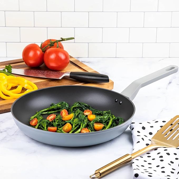 Non-Stick Cookware Set Heavy-Gauge Aluminum Pots and Pans with Fry Pans Saucepans Stock Pot &amp Cookware Protectors – Cool Grey Kitchen 12-Piece Set