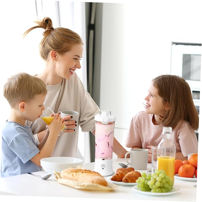 Portable Cordless Juicer Cup for Fresh Juice and Smoothies Transparent Blender with Easy Operation Stylish Design for Home Go Use
