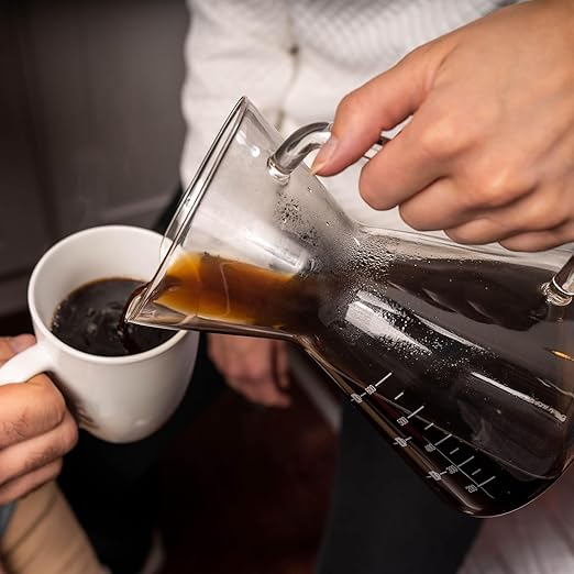 London Sip Glass Pour Over Coffee Carafe Coffee Maker with Reusable Stainless Steel Filter Ergonomic Handle and Easy-Pour Spout 4-Cup (600 mL)