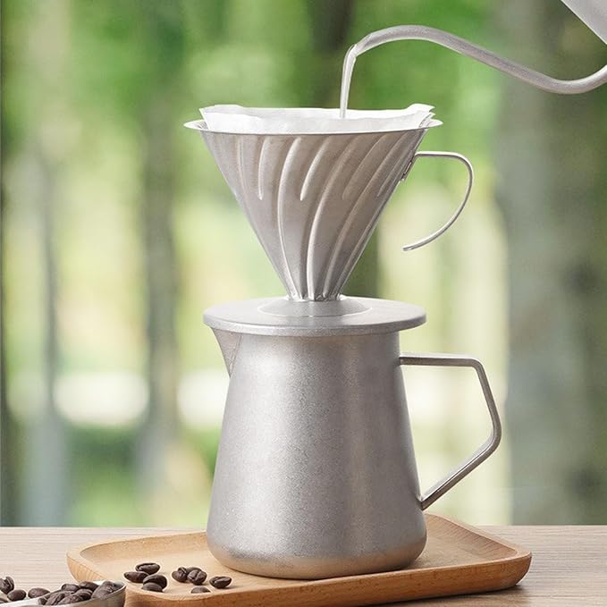 Professional Hand Drip Coffee Maker - 600ml Coffee Dripper &amp Server Perfect Brewing(Retro Color)