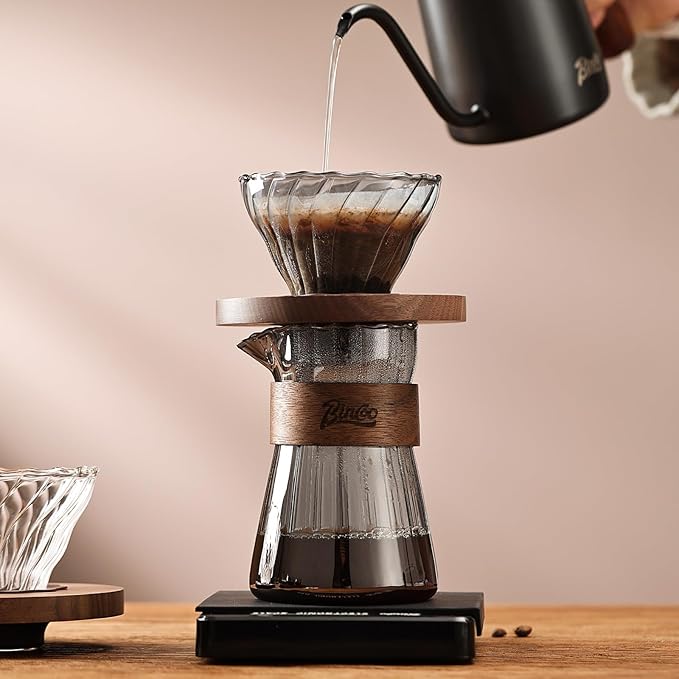 Bincoo Pour Over Coffee Maker Set - 500ML Glass Coffee Server Coffee Carafe with Walnut Dripper and 50PCS Paper Filter Drip Coffee Maker Set for Home Café Restaurant