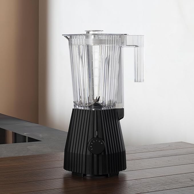 Alessi Plissé MDL09B/USA - Blender in Thermoplastic Resin Graduated Pitcher in PCTG US Plug 700W Black