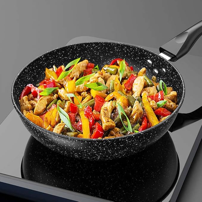 3-Piece Non Stick Induction Cookware Set - Including Frying Pan Saucepan and Casserole with LidsNon-Scalding Handle Easy to Clean Pot Non Stick Fry Pan
