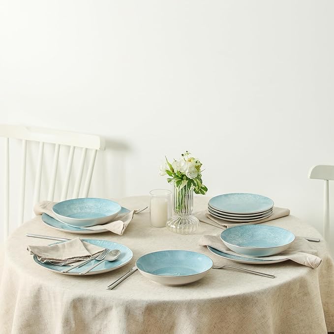 Christian Siriano Onyx 12-Piece Dinnerware Set Porcelain Plates and Bowls Set Hand Wash Dish Dish Set for 4 Blue and Gold