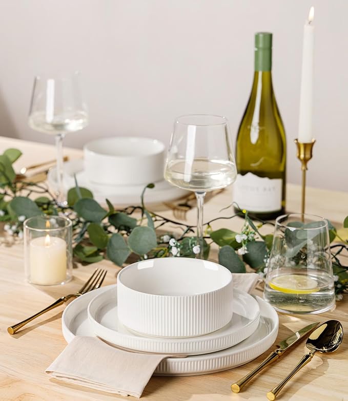 TheTerra Ceramic Dinnerware Sets for 6 18 Pieces Porcelain Lightweight Plates and Bowls Sets Scratch Resistant Dish Set Oven &amp Microwave &amp Dishwasher Safe Bright White