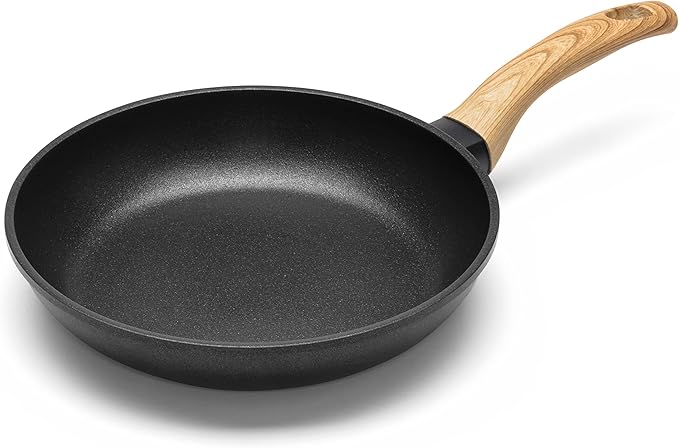 IRIS USA Inc. Cast Aluminum Nonstick Frying Pan Skillet with Soft Touch Handle 10 inch Fry Pan