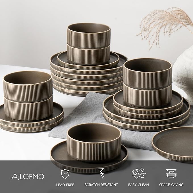 Dinnerware Set Service for 6 18-Piece Ceramic Plates and Bowls Set Chip &amp Scratch Resistant Microwave and Dishwasher Safe Modern Minimalist Tableware for Everyday Use Matte Green
