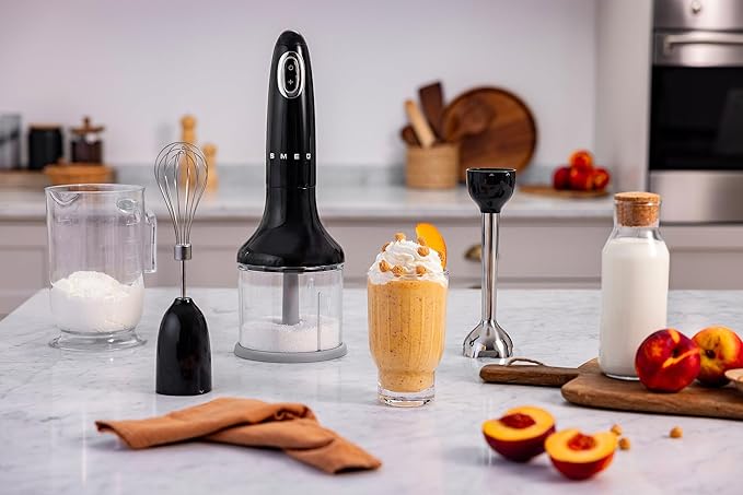SMEG Hand Blender &amp Food Processor Bundle – HBF03 with HBFP11 Attachment – Retro Style 350W Motor Variable Speed Tritan™ Renew Bowl 5-in-1 Functionality Black