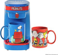 Uncanny Brands Peanuts Single Cup Coffee Maker Gift Set with 2 Mugs