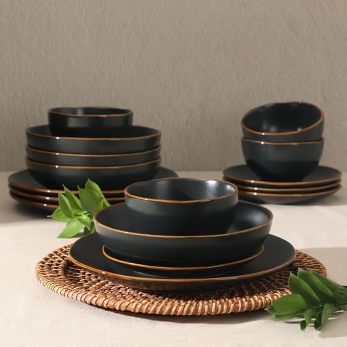 Gibson Home Hazeltine 16-Piece Black Stoneware Dinnerware Set – Plates and Bowls Durable Ceramic Kitchen Dinner Set